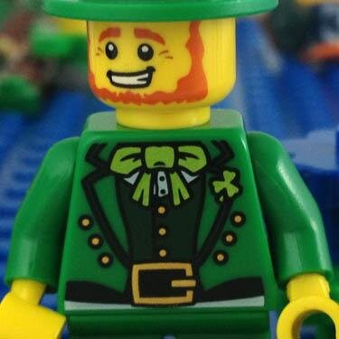 eBricks is a family owned unofficial LEGO® distributor. We professionally supply millions of LEGO® parts, sets, instructions, minifigures & anything else LEGO®
