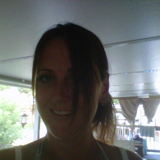 sk8rgirl35's profile picture. 