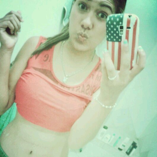 fersole97's profile picture. Seguime mi amor & te sigo :')