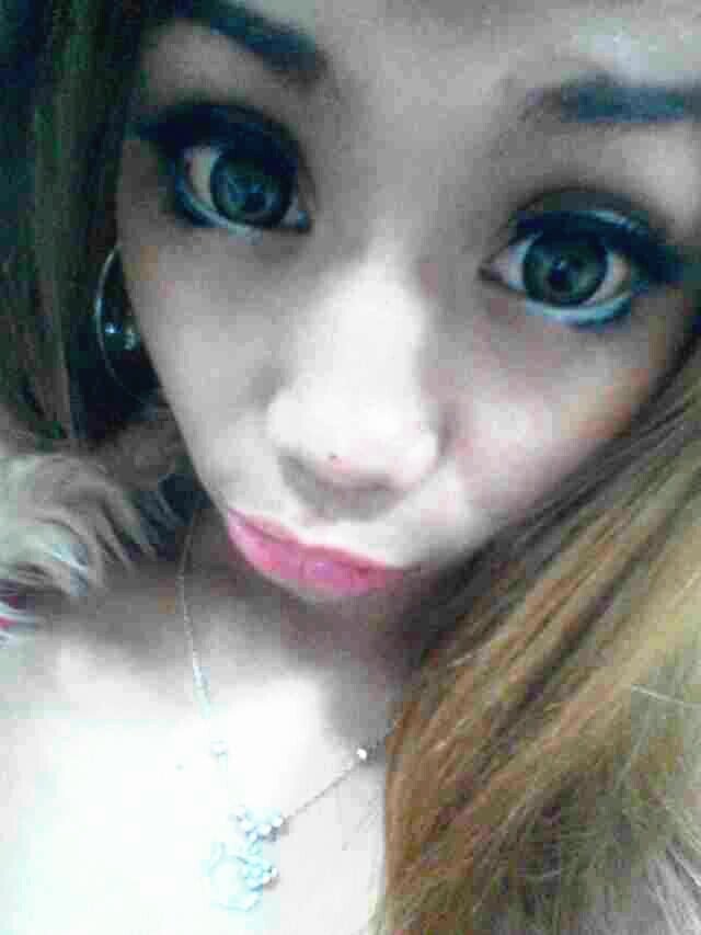 TinajaneLove's profile picture. hey peeps. , Im Tina 21 this year, and im new here so yea ;)