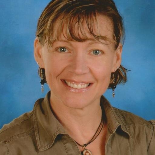 Blended Learning Educator, French Language Advocate and General Life Enthusiast.