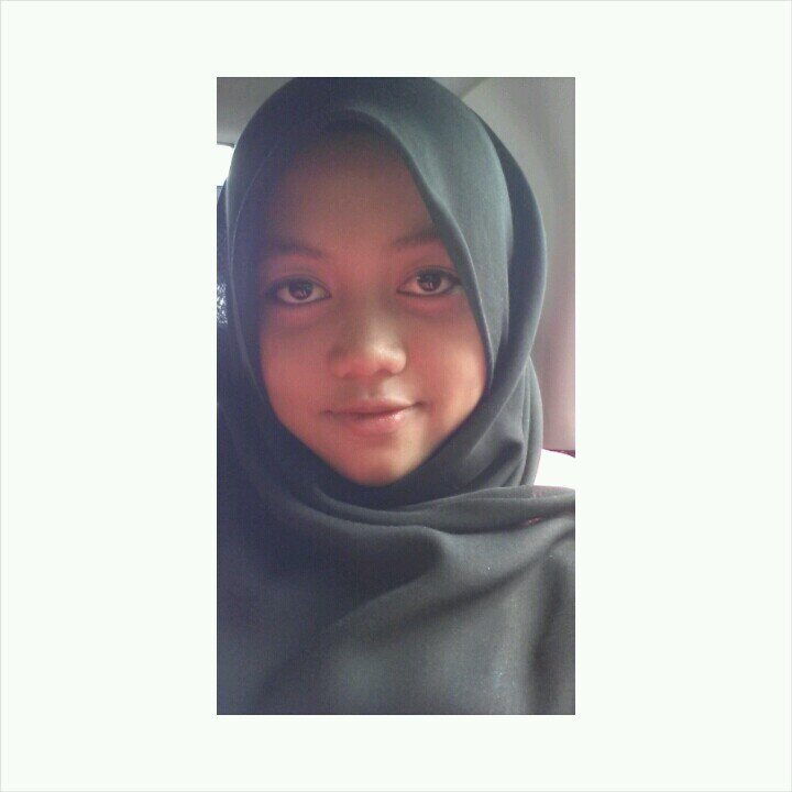 A Women's heart is a deep ocean of secrets. The Sparkles                                                              12wolf88♥