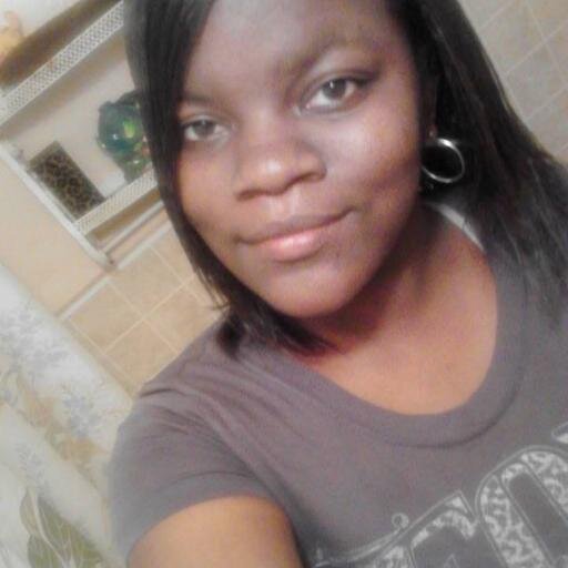 Name is leshaa i am a down to earth person i am not about that drama life i am a real laid back female i am just livein like to the max..