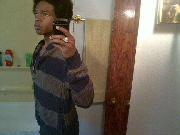 I'm 25. #teamkik #teambottom #teamgay #teambbm pin:20C405D5