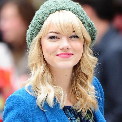 hey! i m julie...follow me i follow back @