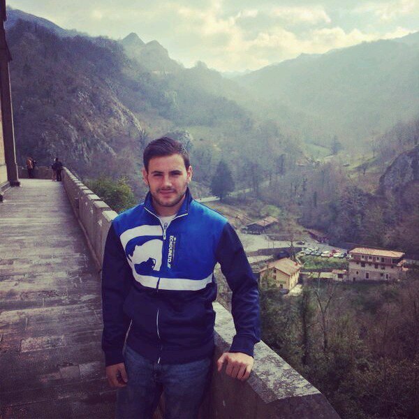 AGUSBALADE's profile picture. 