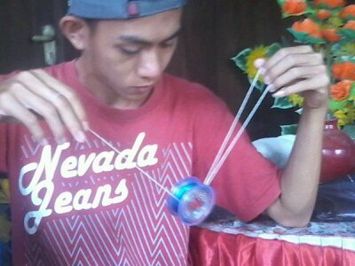 BERKACA DI AIR KERUH LUCU,,.... Follow q n q follow back..¿¿