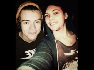 I had 1/5 but louis tomlinson uf me