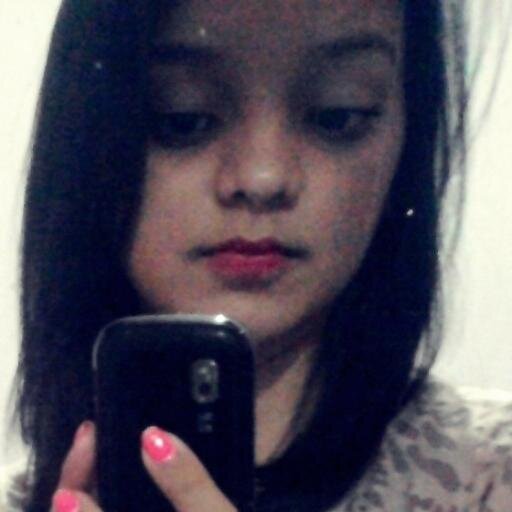 Sou pessoa de dentro pra fora,minha beleza está na minha essência e no meu caráter.