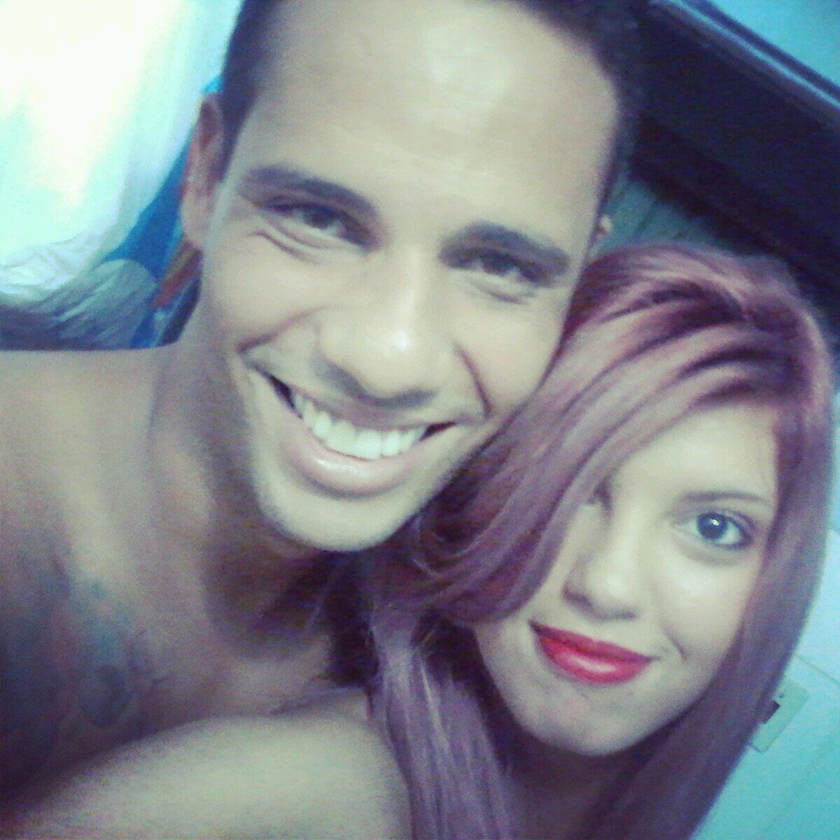 http://t.co/wZwaxihnXg… like please BIA GOMEZ *-* SOU UMA FA DA AVRIL DESDE 2004 *-* U.U