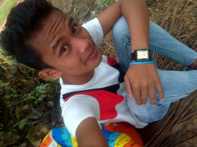 guntur_24560's profile picture. Mngikuti kta hti pasti akan membwa kta ke bhgian yng smpurna dan tdak kan trnlai hrga nya