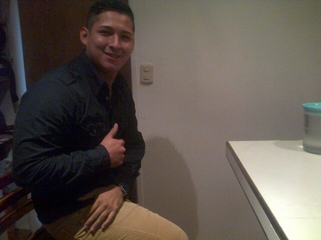 Oscardlc777's profile picture. voy rumbo al éxito el que no me lleve el ritmo que no me estorbe