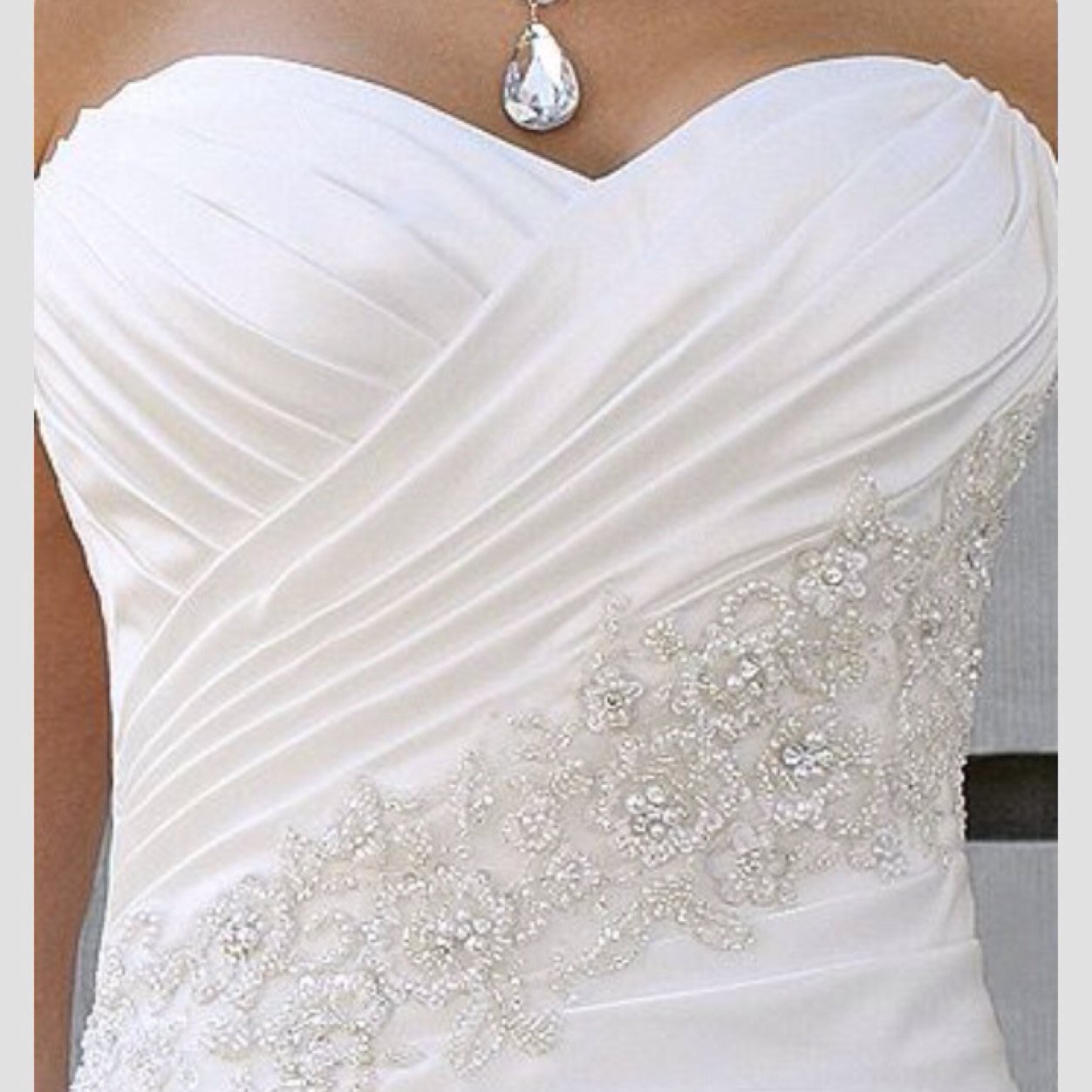 Helping all you princesses continue dreaming about your dream wedding!