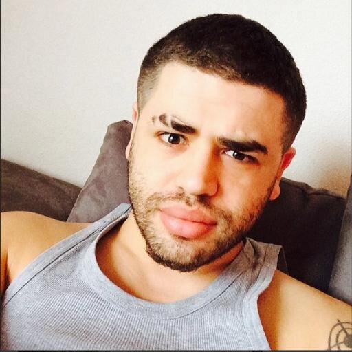 ♛ NESE NJE DIT DO RREZOHEM A DO JESH HALA ME MU  ♛