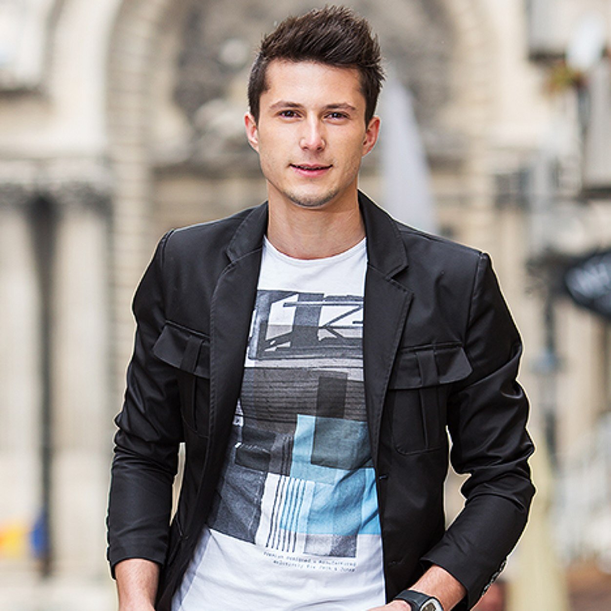 DJ / PRODUCER / REMIXER DJ at PRO FM Romania