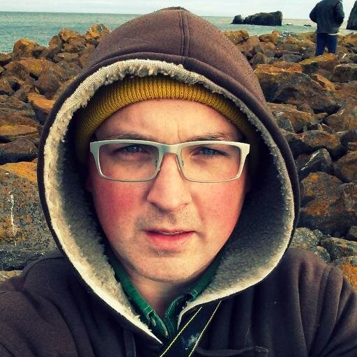 JavaScript Engineer at https://t.co/xcSyGK45MD, Moped Aficionado and Tinkerer