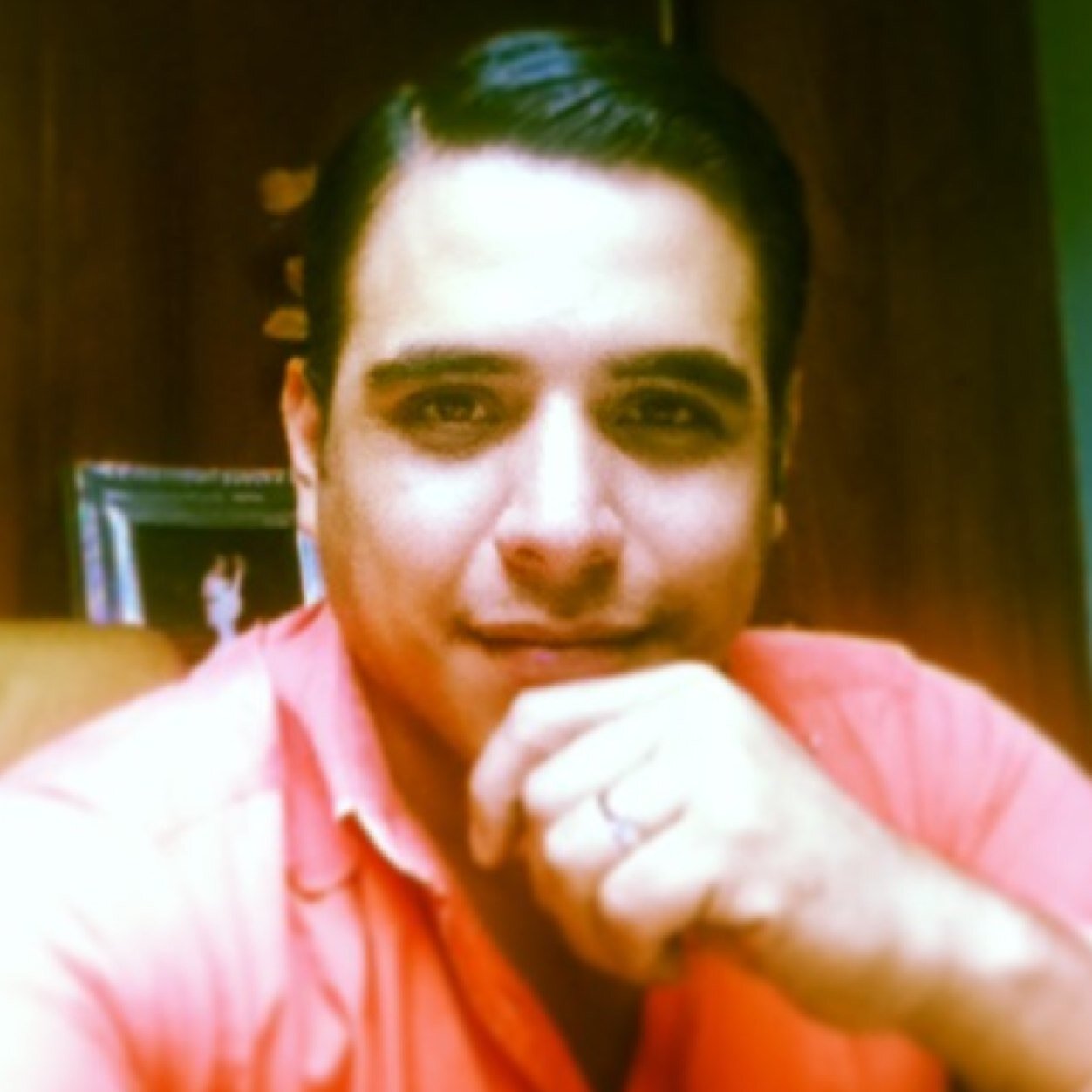 Frontal, decidido, alegre, jovial, lleno de virtudes y defectos. Amante de la playa, buen amigo, buen enemigo!! Dios por encima de todo. Instagram: @wilsonsz89