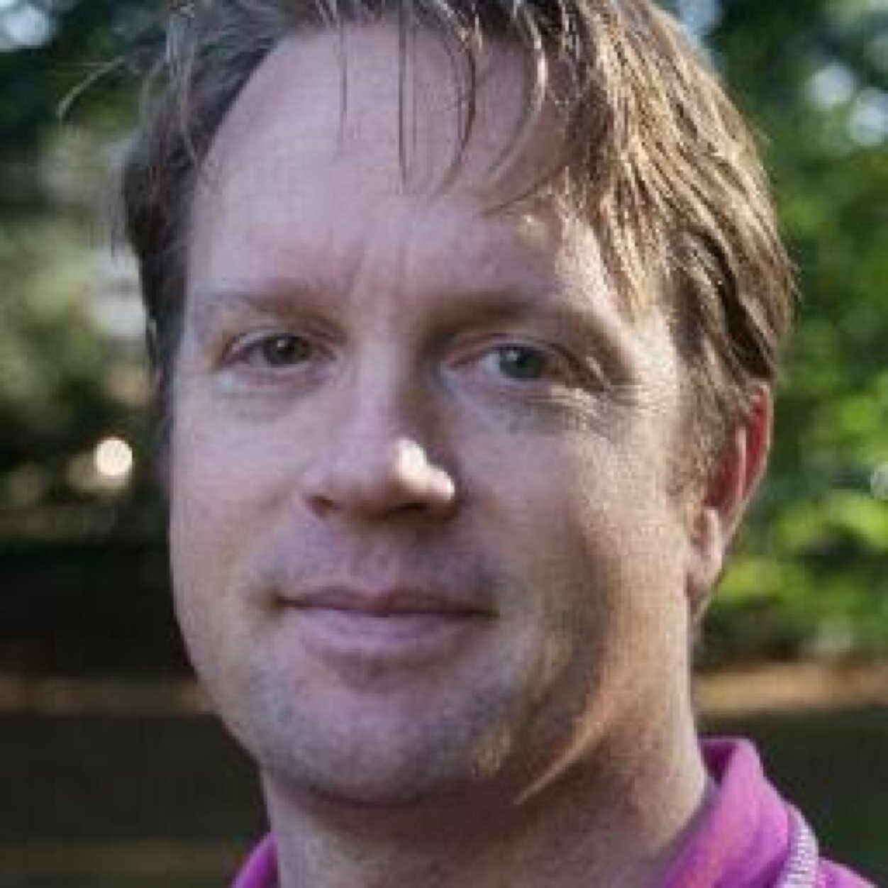 John Bremer | reclameborduren | bedrukken | webshop | bedrijfskleding | 2 kids | sport | muziek | koken