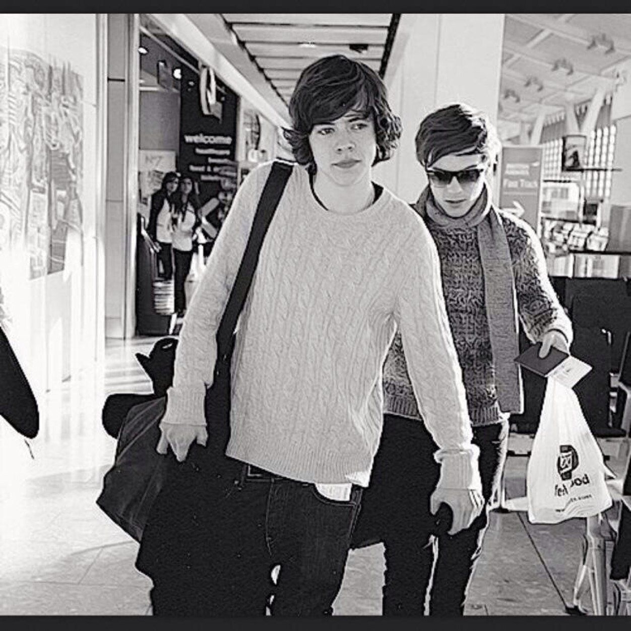 Free follow from @d4nlarry xx