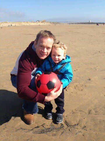 Ex Caerphilly and Bedwas RFC player,enjoy most sports,crossfit,golf and am partial to a few beers!!!!