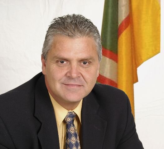 souriantbleuet's profile picture. Conseiller municipal à Chicoutimi-Nord Priorité le développement régional.