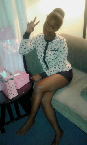 Am contagious......a young gal wit ambitionzzzzz..trash is wah I dnt take
