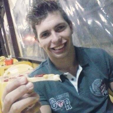 Alegria no futebol, paz e amor com os amigos... e sucesso na vida...