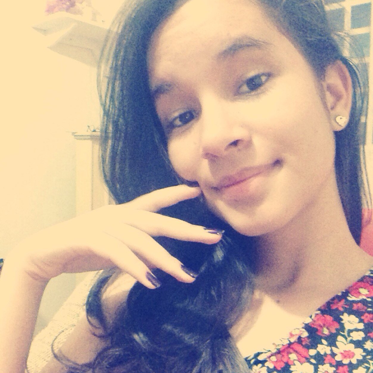 #UniaoDoTwitterSegueEuSigoDeVolta
Sigo quem me segue♥♥♥♥#mesigues♣  Campanha #mesegue que eu #TeSigo☻#SegueMeyTeSigo☻