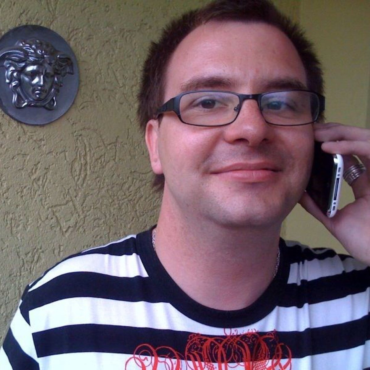 mobaim's profile picture. 