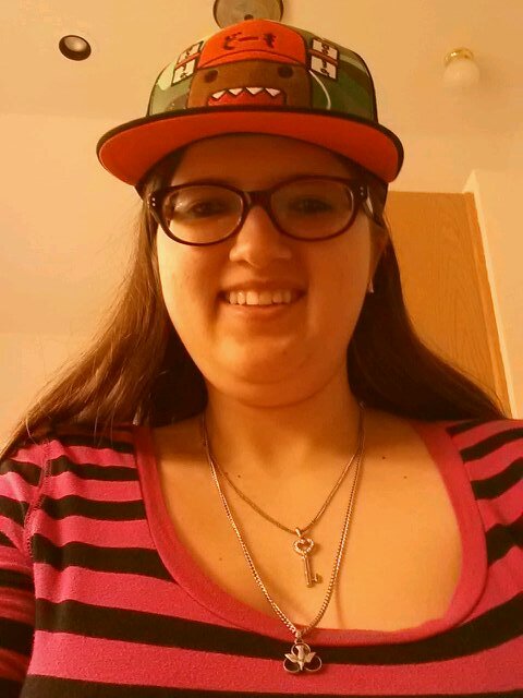 Hi i'm Mariana Shelby text me a tweet if you want to  get to know me.