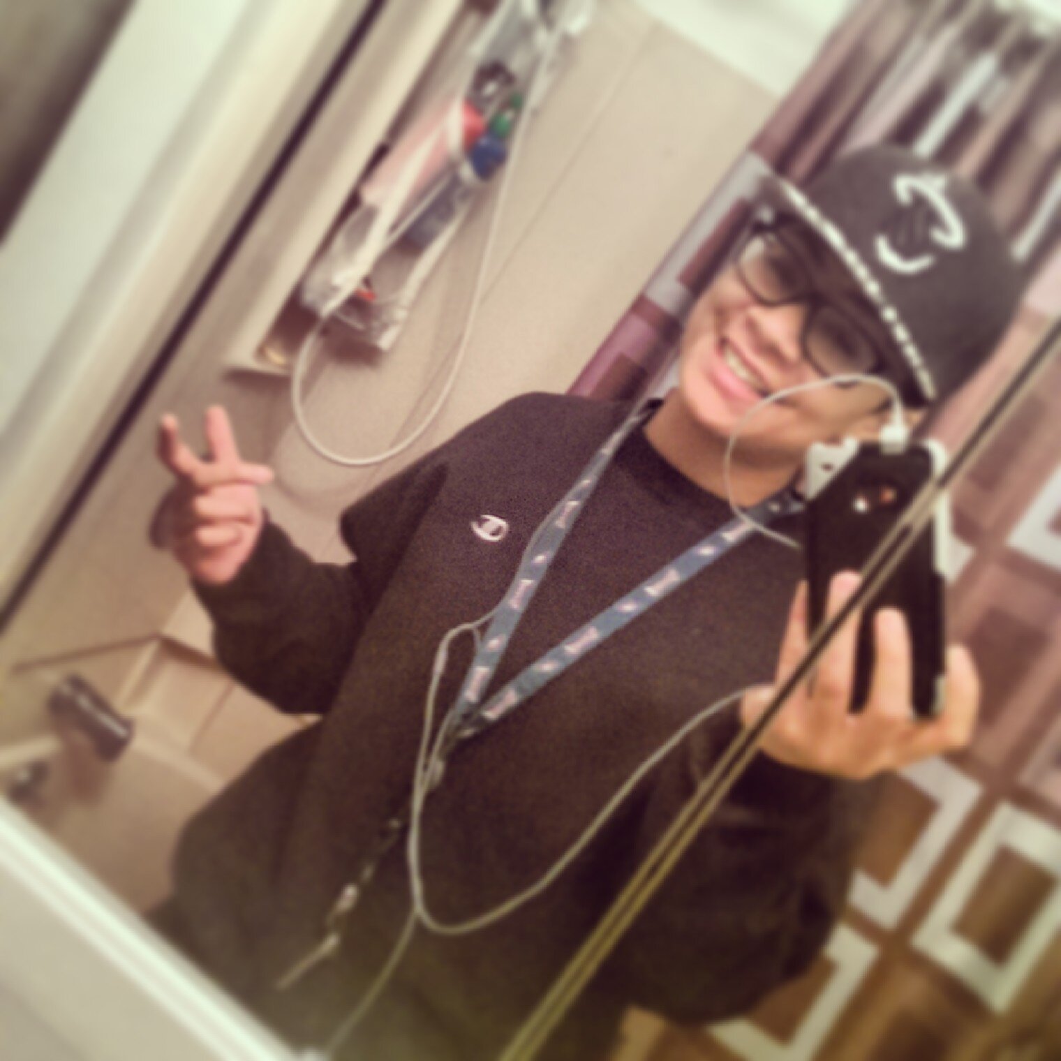 instagram: Bnayy23.