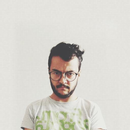 diseñador UX, persona natural, papá de @modernois