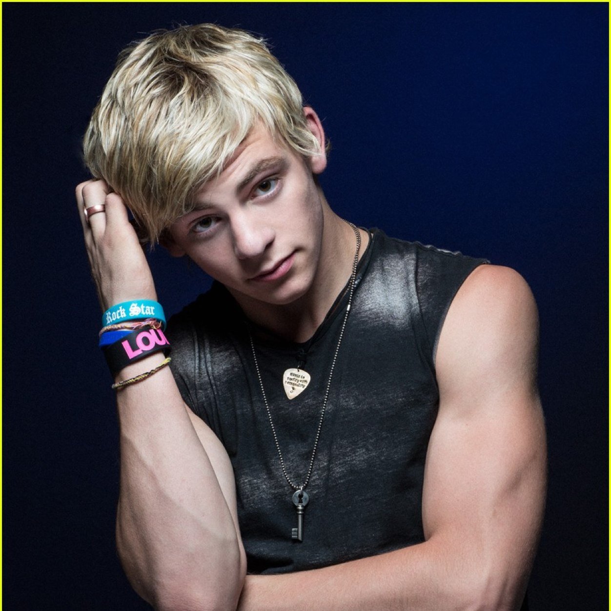 ThatGuyAustin5's profile picture. S'up? I'm Austin Moon and I like pancakes. ||Single/RP||