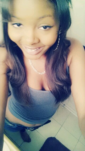 TaySoCouturee's profile picture. Go To School, Smoke, Graduate, Smoke, Go To College, Make Enough Money To Smoke Forever.