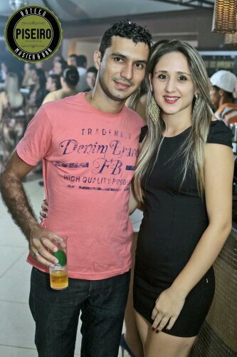 sou cantor sertanejo de com um otimo repertório sertanejo e um grande show preparado para você.