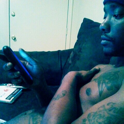 jae_reed_86's profile picture. I'm a average hood nigga...Trying to make a dollar outta fifteen cent...Hollywood raised me...And if it's not money then what are we discussin'