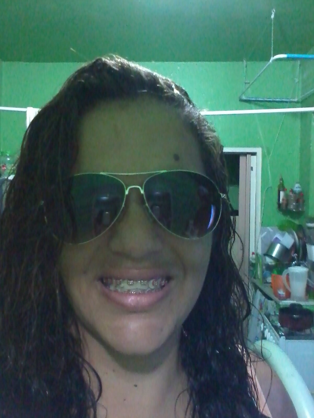 AMO QUEM ME AMA E FODA-SE QUEM ME ODEIA