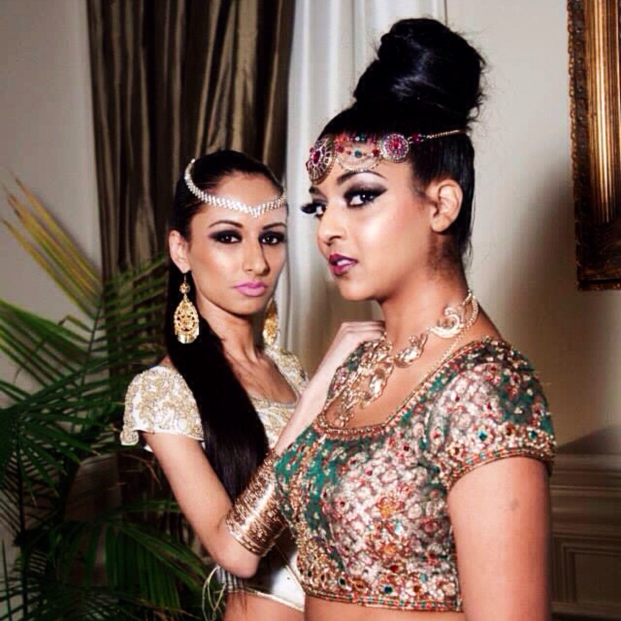 Fashion forward, trend setting beauty services for all events and occasions. Butterflies. Full of vibes. Dollfaces.