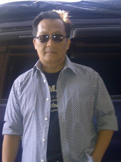 chotib_49428's profile picture. 