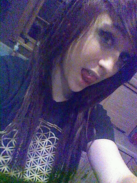 Im Kayla Im 18 I Love The Color Purple And Narwhals Im Really Shy At First But Once U Get To Know Me Im Not Im Very Friendly  So Hmu c: