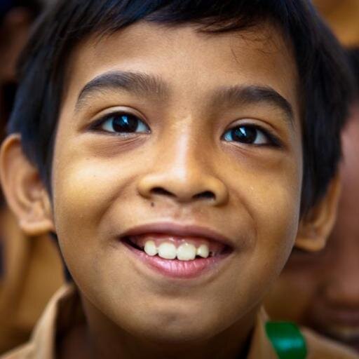Tujuan SosMed Salah satunya adl Menjalin Silahturahmi dgn Semua Orang :D  | Ingin adanya perubahan yg lebih baik untuk negeri