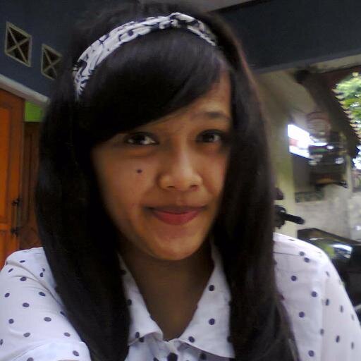 ☺Lulus TryOut dan lulusUN |B'day 13.04.1996♥