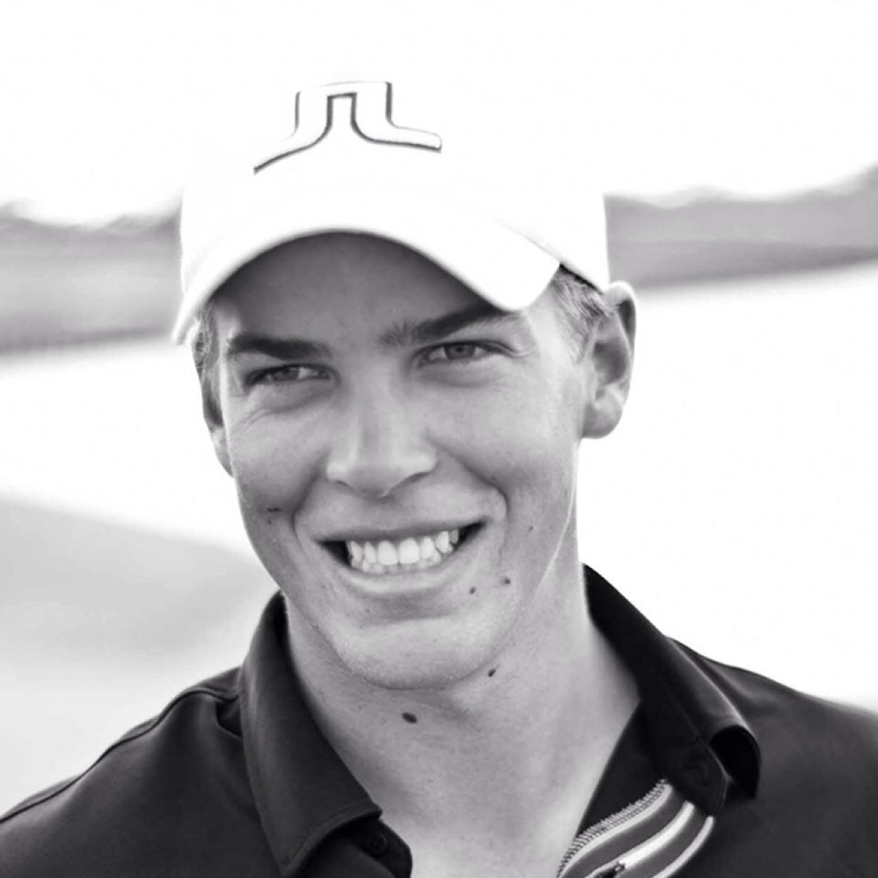 oligiligolf's profile picture. Golf Professional - Swedish - Swiss - American - Exploring the world