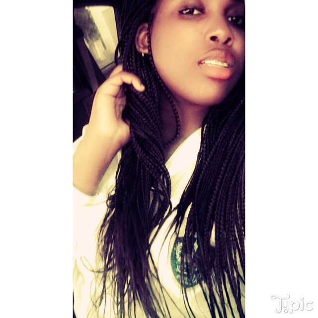 Portugues speaker - love talking basically - Outgoing crazy hiper -* thats me - i am addicted to music - I love dogs and tigers !
