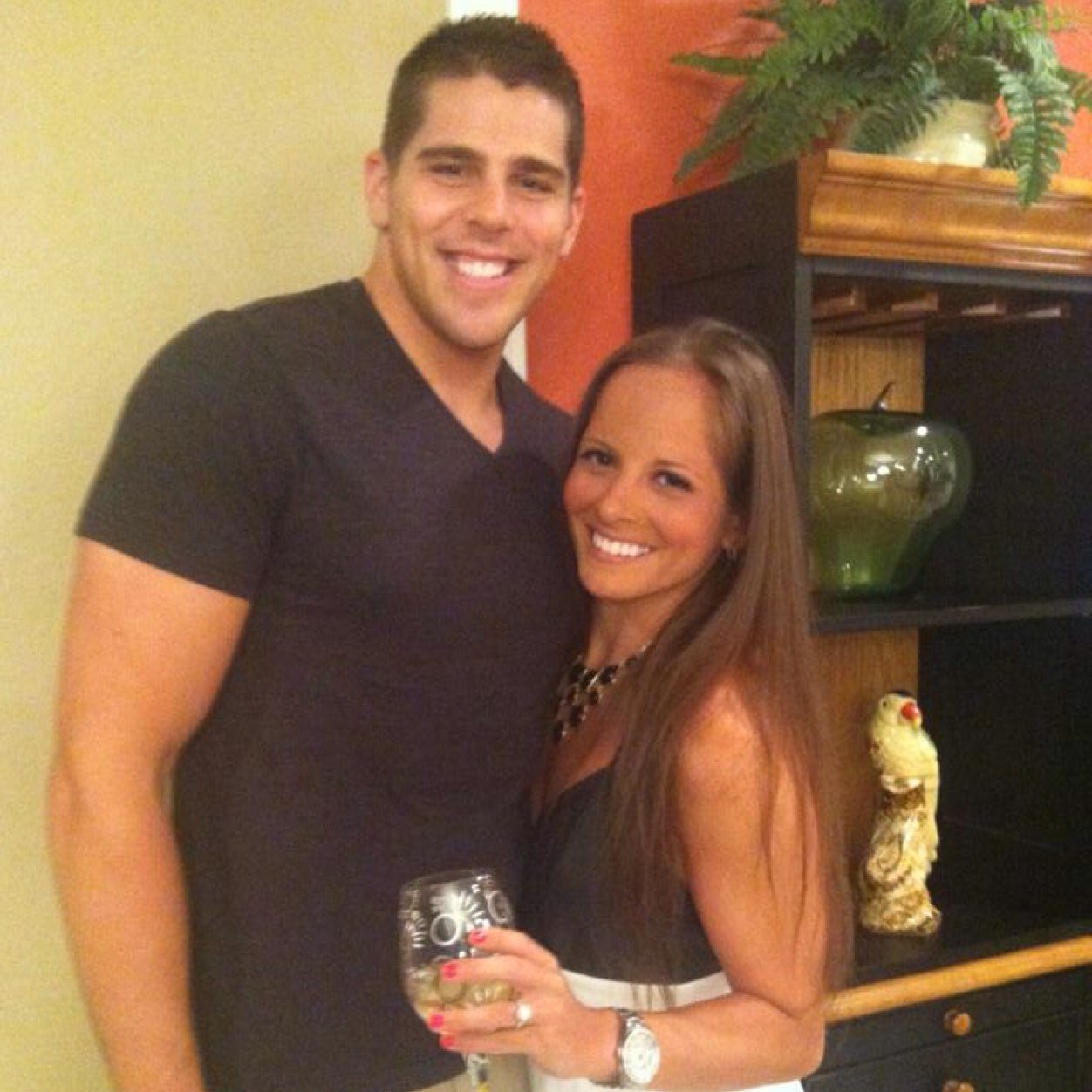 LynnDonini's profile picture. Help us win BRIDES Live Million Dollar Wedding! Final Couple Voting May 6-9! If we win, BRIDES will donate $1 per vote to RMH!! #brideslivewedding #lynnandmike