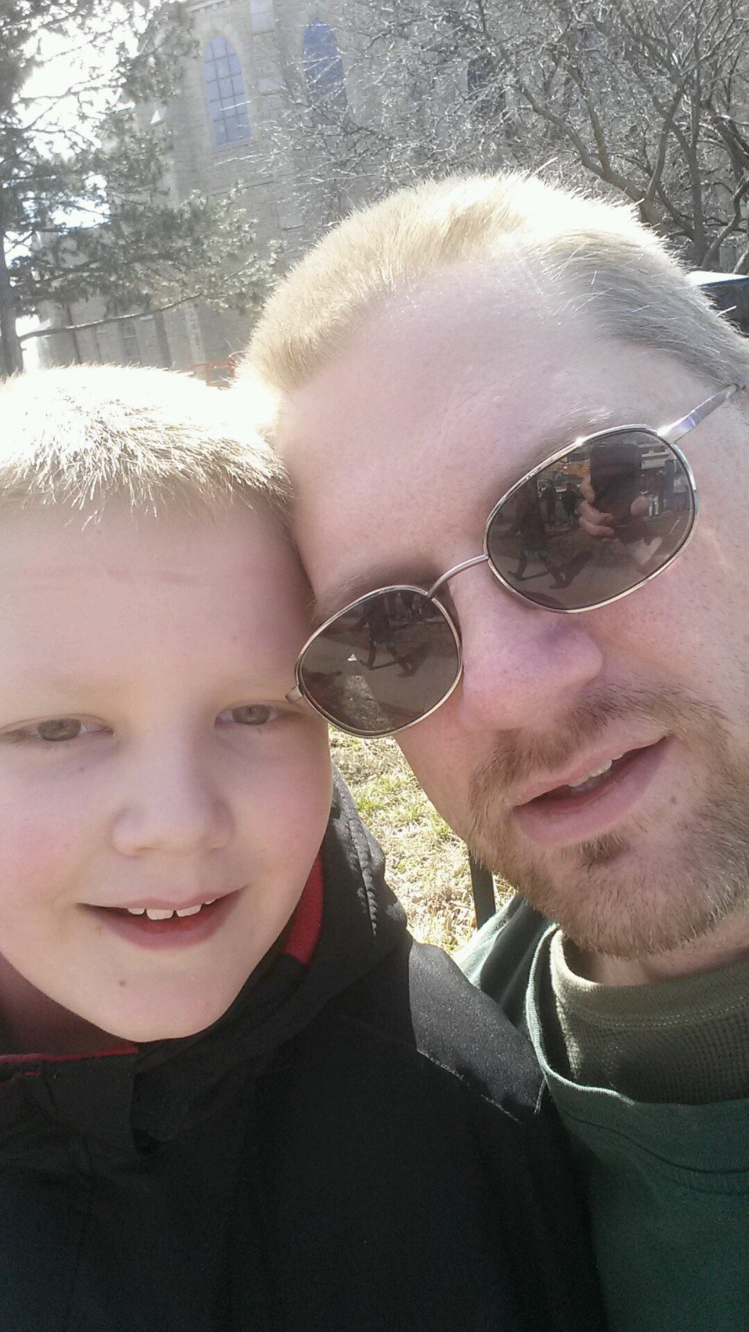 gblackmore2's profile picture. http://t.co/hUAJBSB1Qi?  For all your contracting needs call 816-288-4383