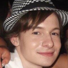 CrystalStars89's profile picture. 