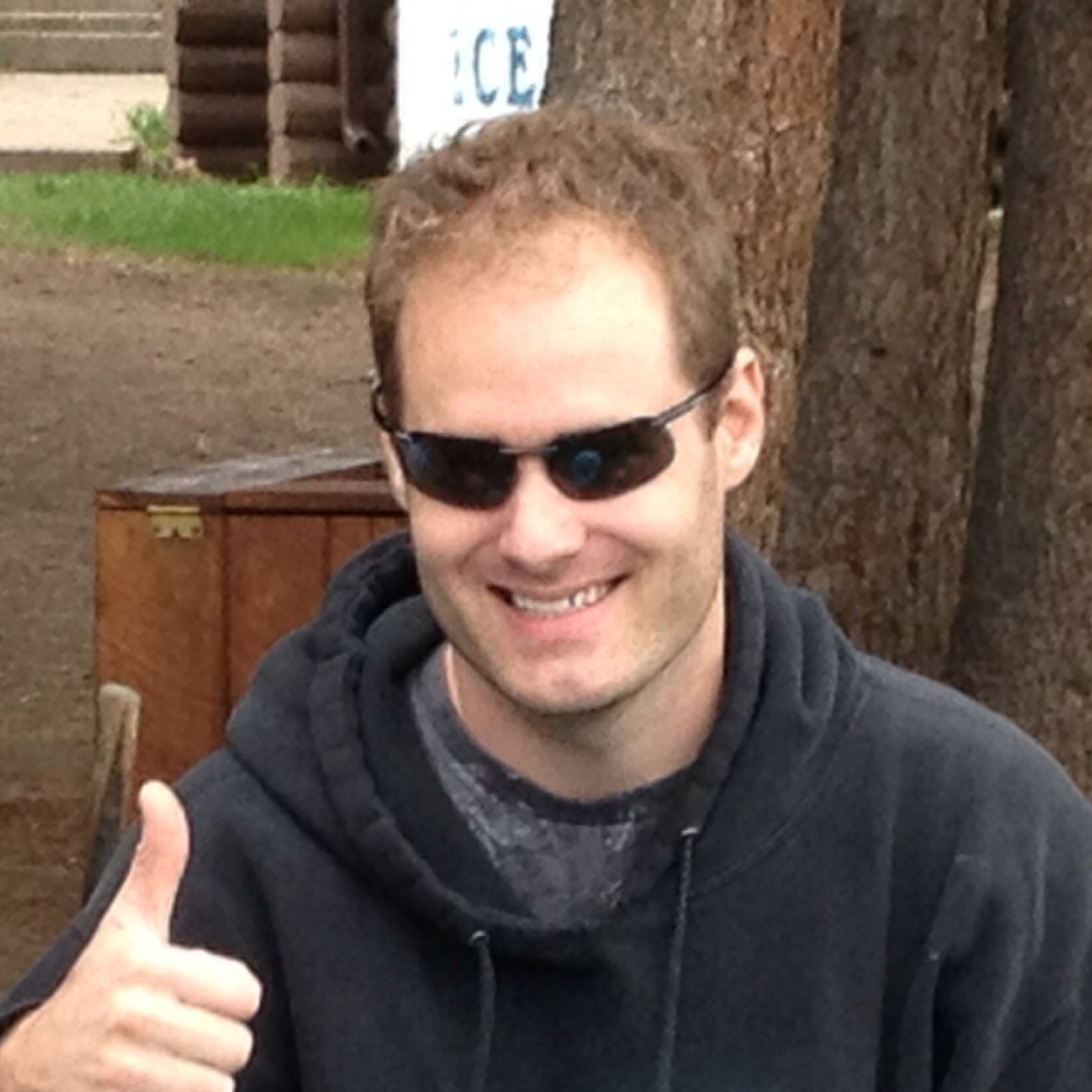 Extreme entrepreneur. Amazon Seller. Problem Solver. Typical Introvert. Husband. Father of 2 & Incurable Wordpress Lover