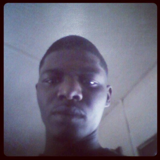 I shine when I want you ball when you can working hard is my image but grinding is my living its me and the twins thats all I know