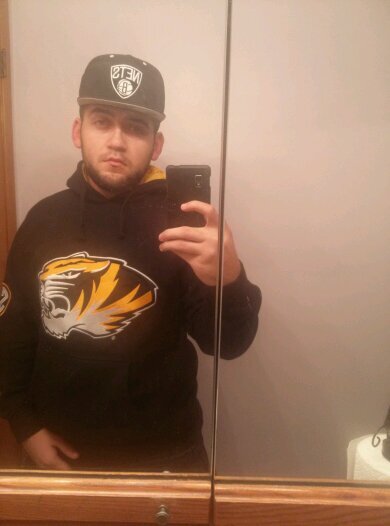 im a beast at video games and sports so my motto is if you aint first your last so win at all cost http://t.co/ZmHlMdv28T